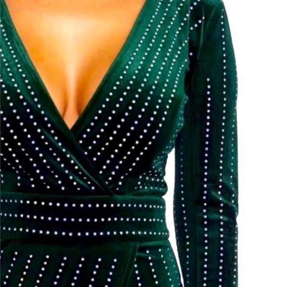 Windsor Emerald Green Velvet Dress with Irresdescent Rhinestones - Picture 4 of 8